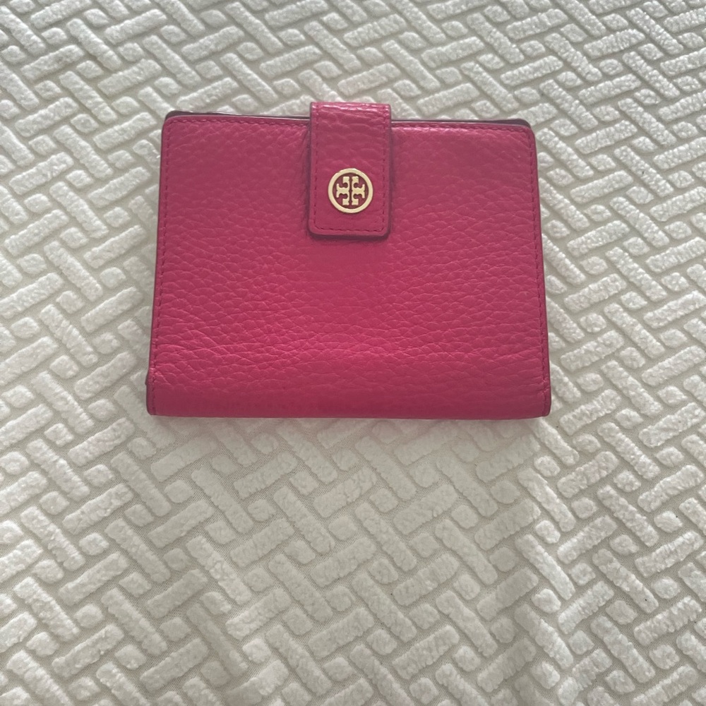 Tory Burch Pink Pebbled Leather Passport Case